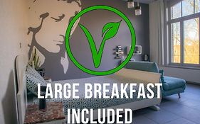 Plant Based B&B Central Bruges
